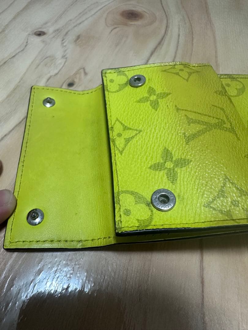 ルイ・ヴィトン イエロー 三つ折り財布