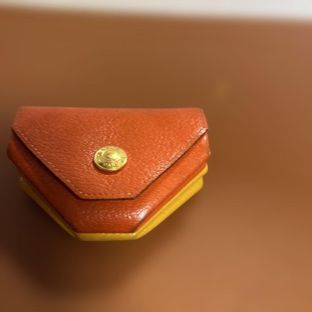 HERMÈS ケース ルヴァンキャトル　ダブルホック