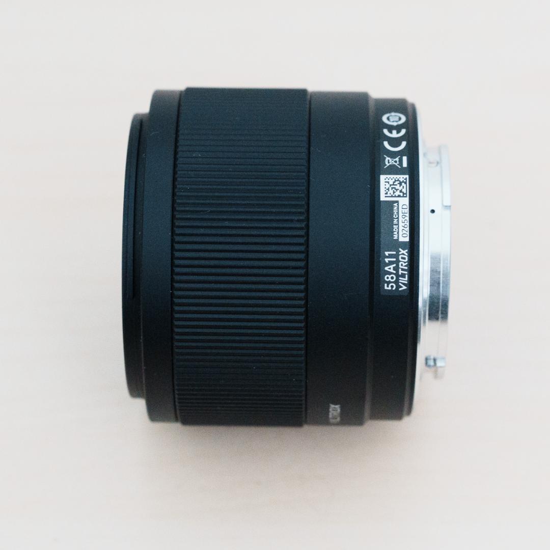 【美品】VILTROX 40mm F2.5 FE Eマウント プロテクター付き