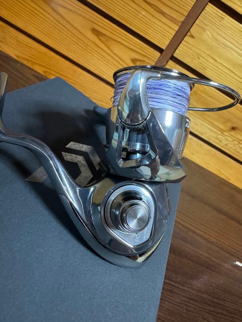 ララペン　美品　22イグジスト　PCLT3000 ほぼ新品の糸付き