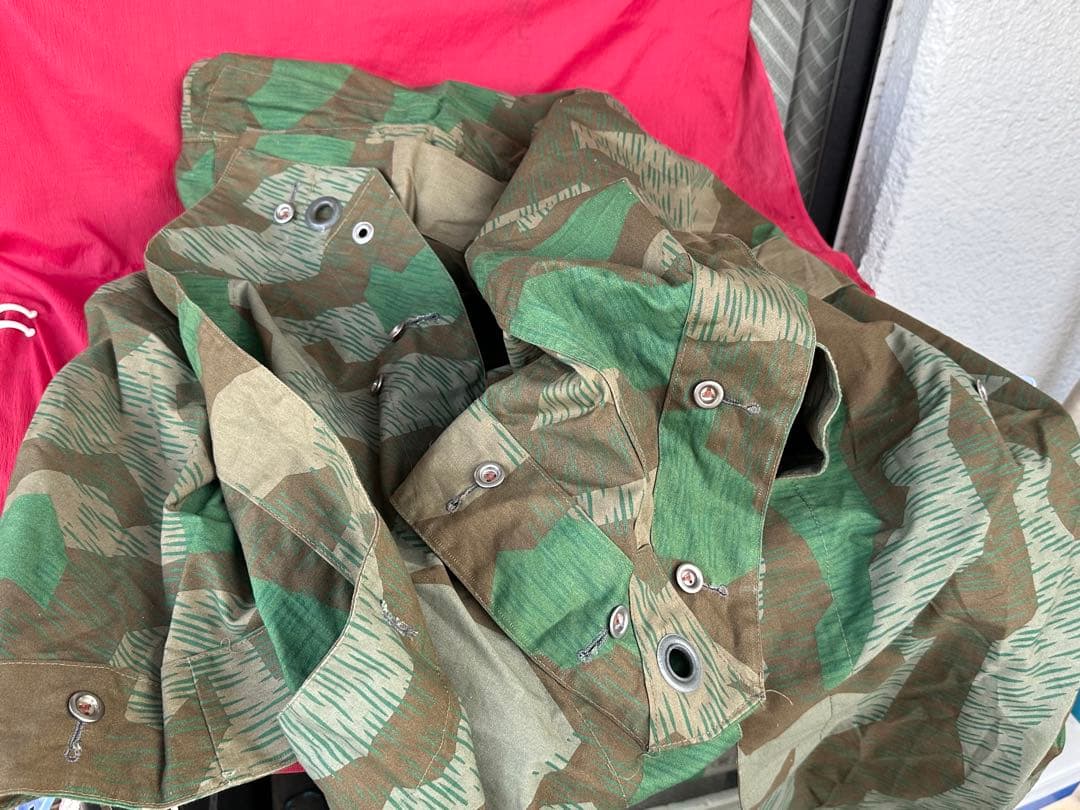 【専用】WWⅡドイツ軍／レプリカポンチョ留め用1943年製 黒革ストラップベルト