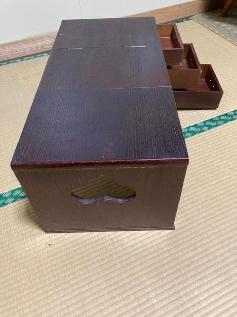 昭和レトロな木製折りたたみ座卓