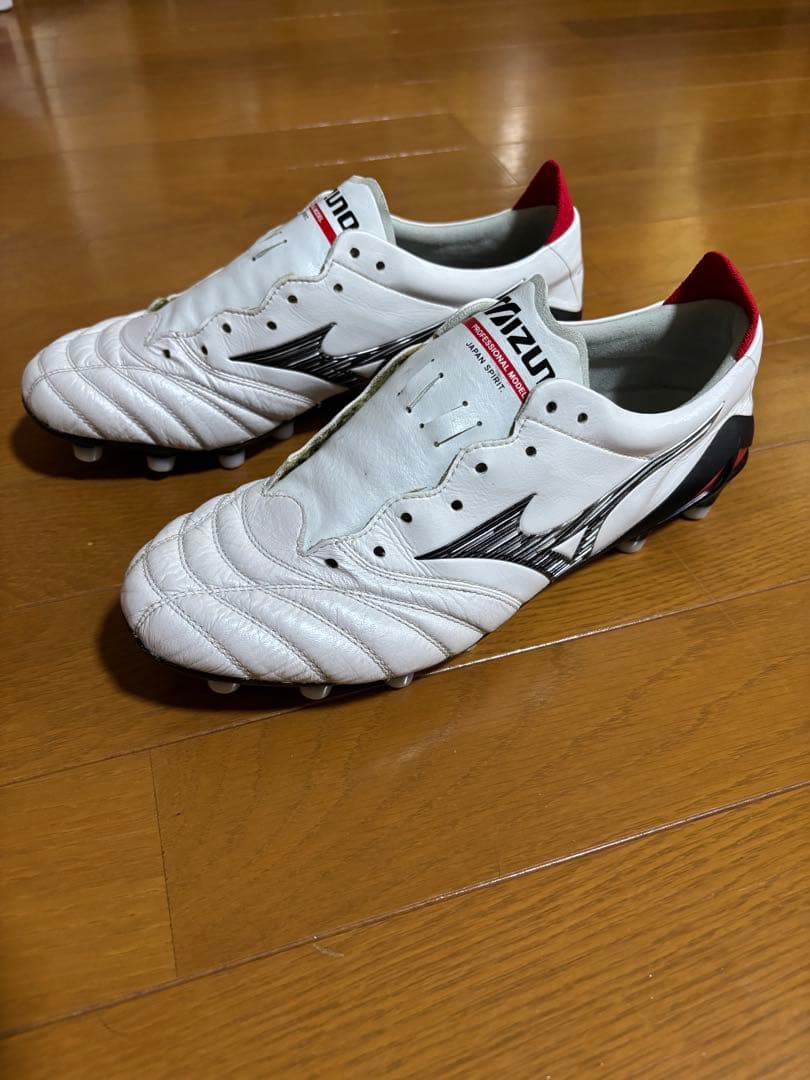 【値下げ】Mizuno モレリアネオ4 25.0cm