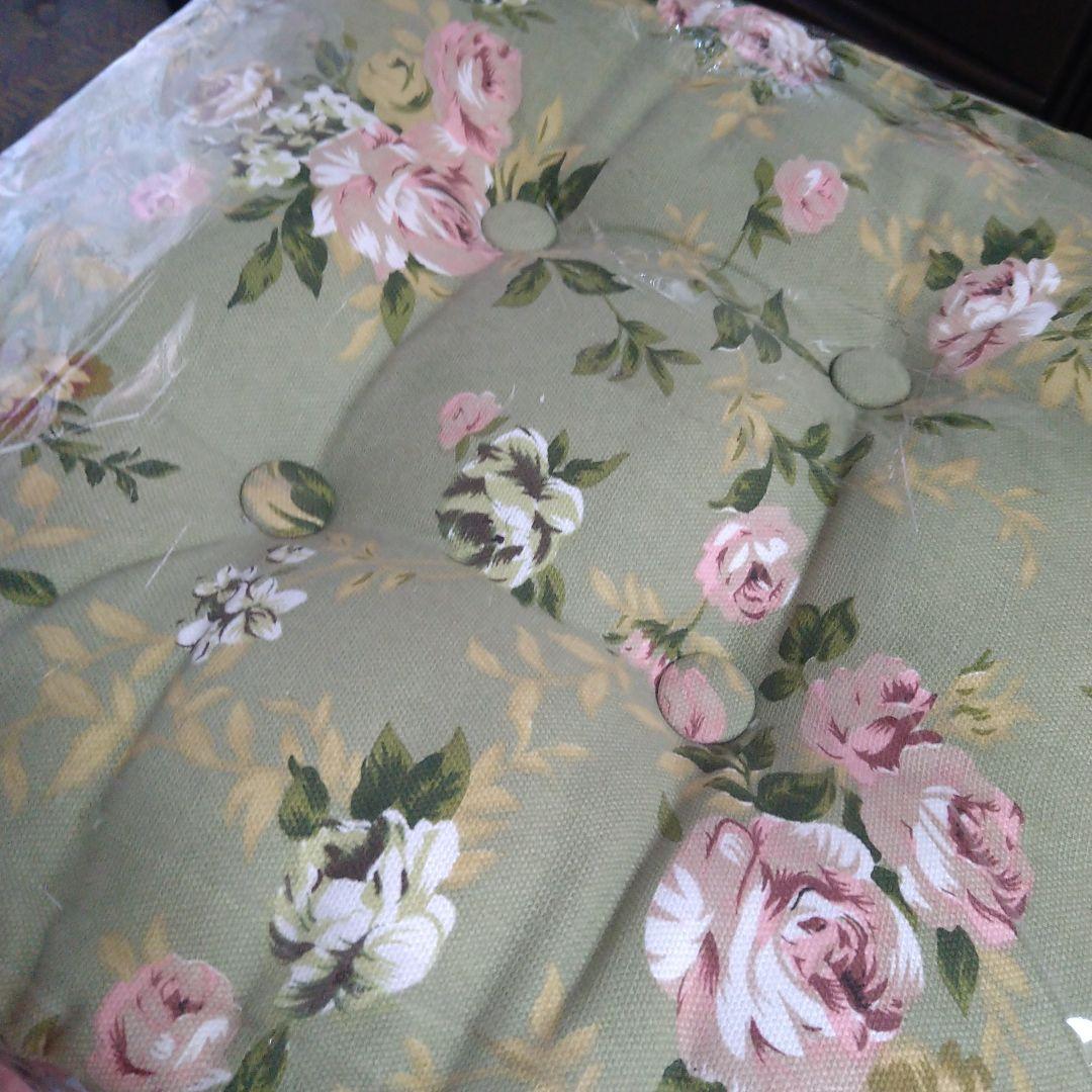 クッション4個セット