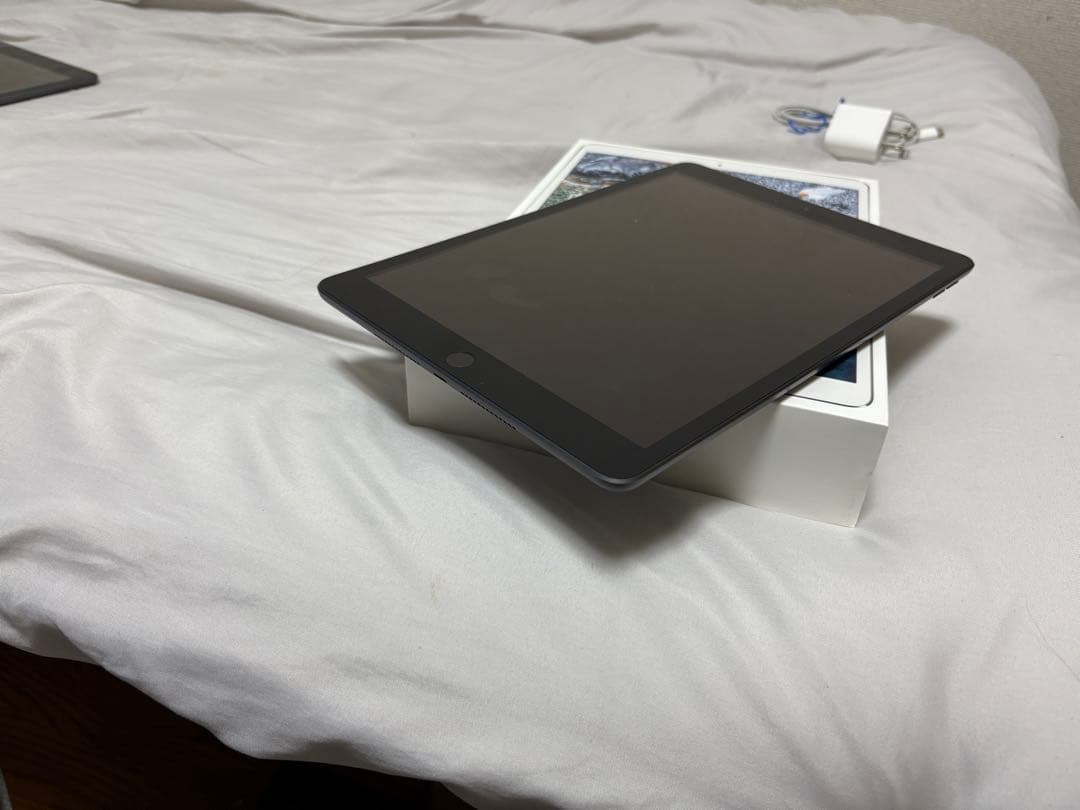 Apple ipad 第8世代 32Gb バッテリー容量89%