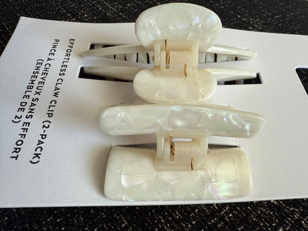 alo ヘアクリップ　ホワイトパール