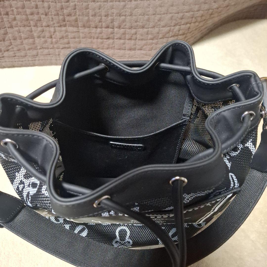 新品。マーク&ロナ　カートバック