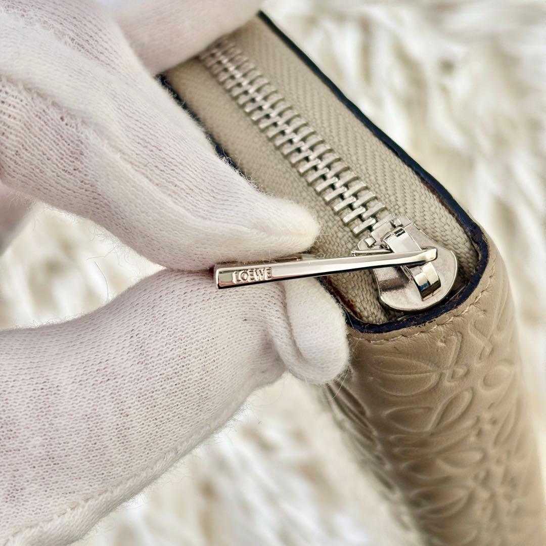 【美品✨】 LOEWE ロエベ 長財布 ラウンドファスナー リピート アナグラム