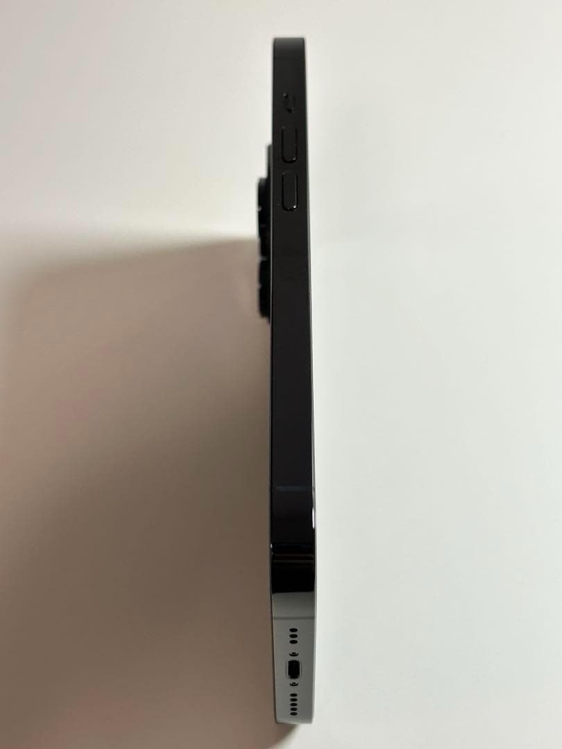 【ほぼ新品】iPhone 14 Pro 128GB・ブラック（SIMフリー）