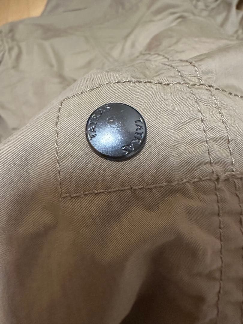 TATRAS ベージュ フード付きジャケット