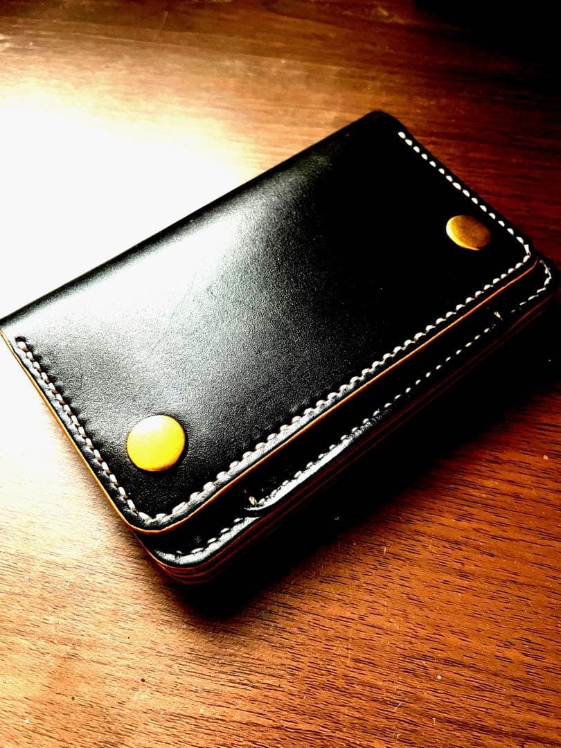 【茶芯ヌメ革•手縫い】ミドルトラッカーウォレット（真鍮金具/バイカー向け仕様）
