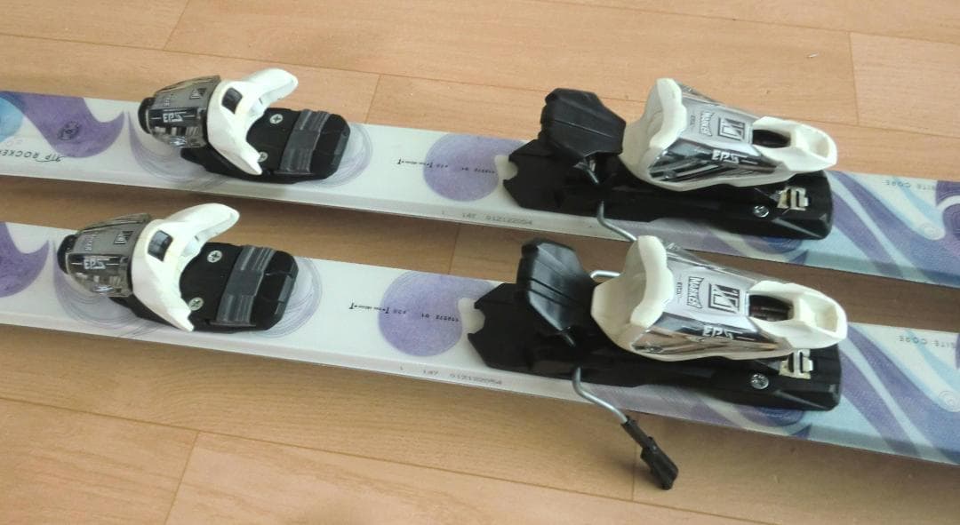 ■■11月限定■送料無料■VOLKL■女性用スキー4点セット■147/24.5■