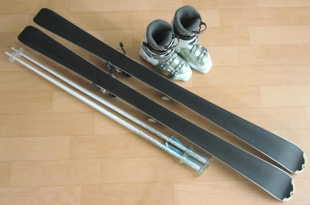 ■■11月限定■送料無料■VOLKL■女性用スキー4点セット■147/24.5■