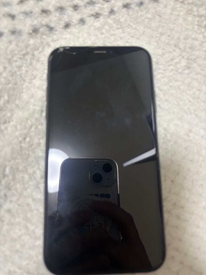 Apple iPhone XR 128GB ブラック 画面にひびあり