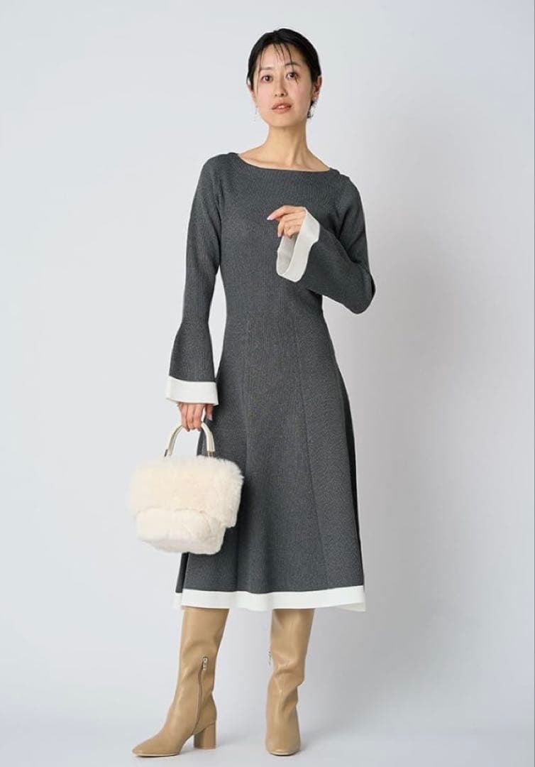 【新品未使用】CELFORD♪ベルスリーブホールガーメントワンピース GRY