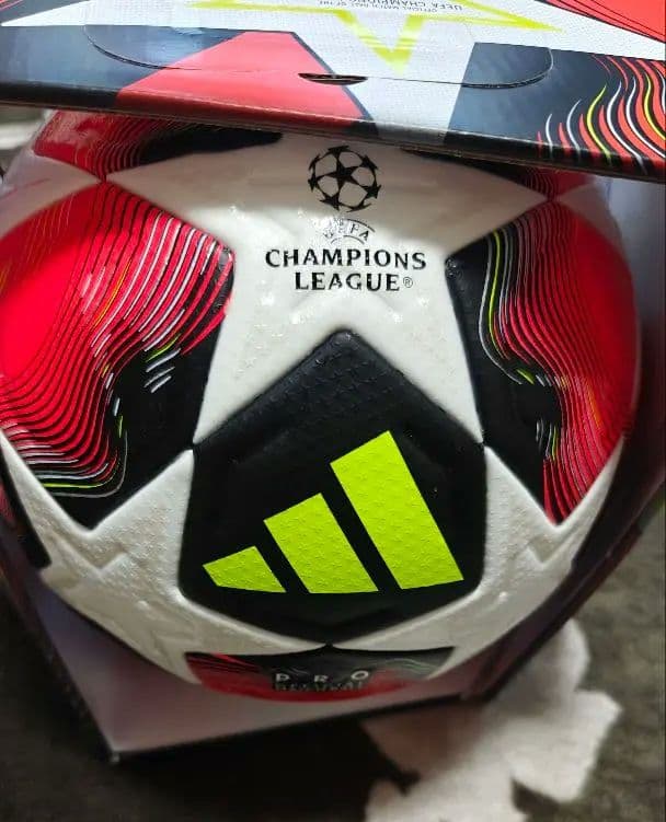 サッカーボール adidas Champions League PRO MATCHBALL