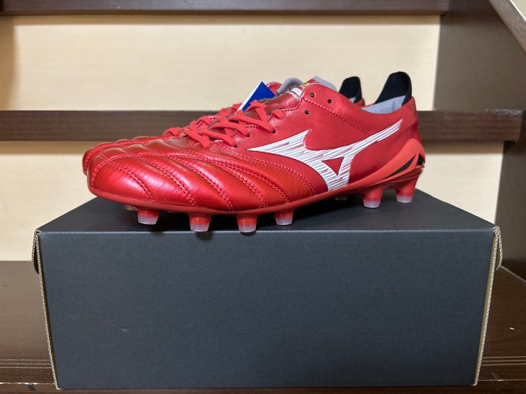 サッカースパイク　ミズノ　モレリアネオ4 限定色　新品　26.5cm