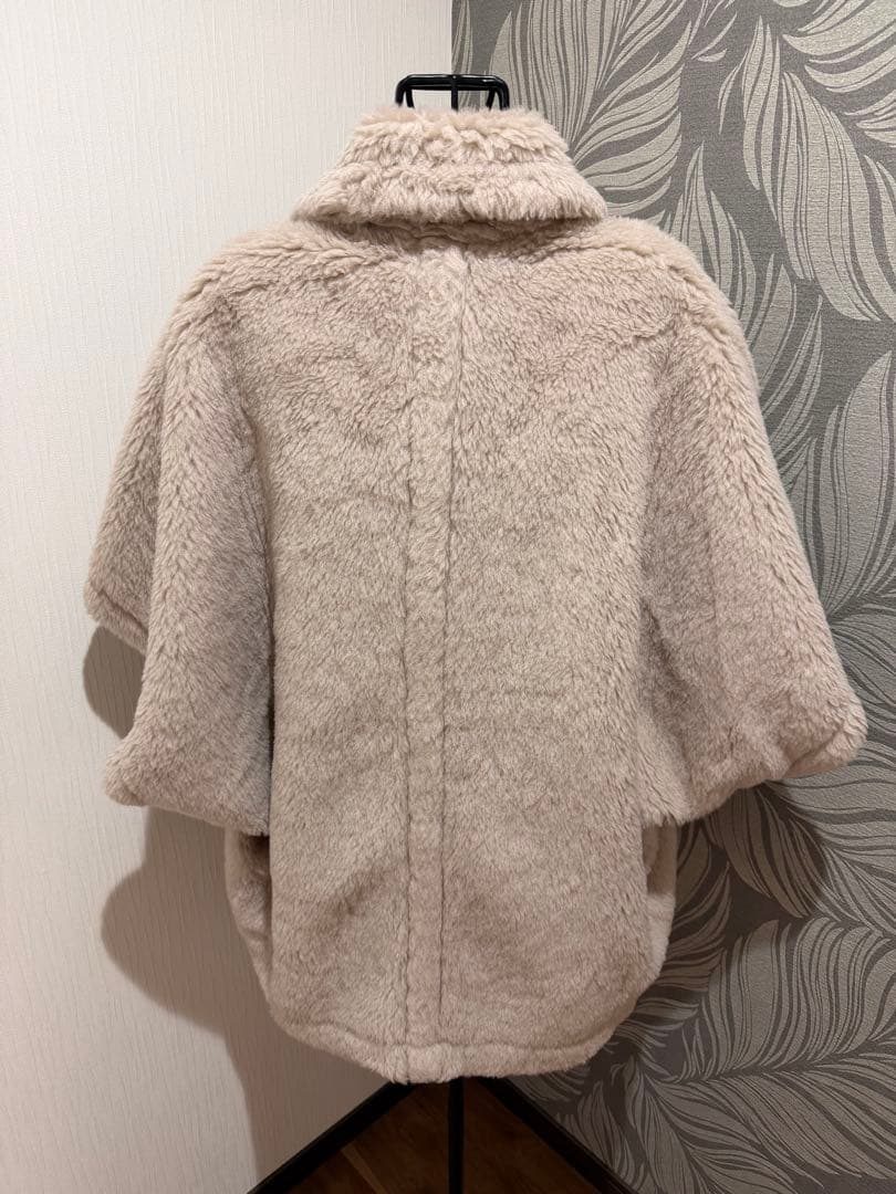 MAXMARA マックスマーラ TEBE ケープ 正規品　正品保証