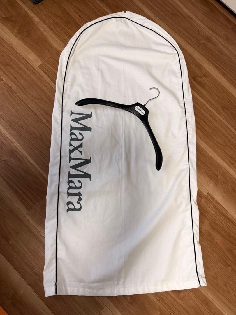 MAXMARA マックスマーラ TEBE ケープ 正規品　正品保証