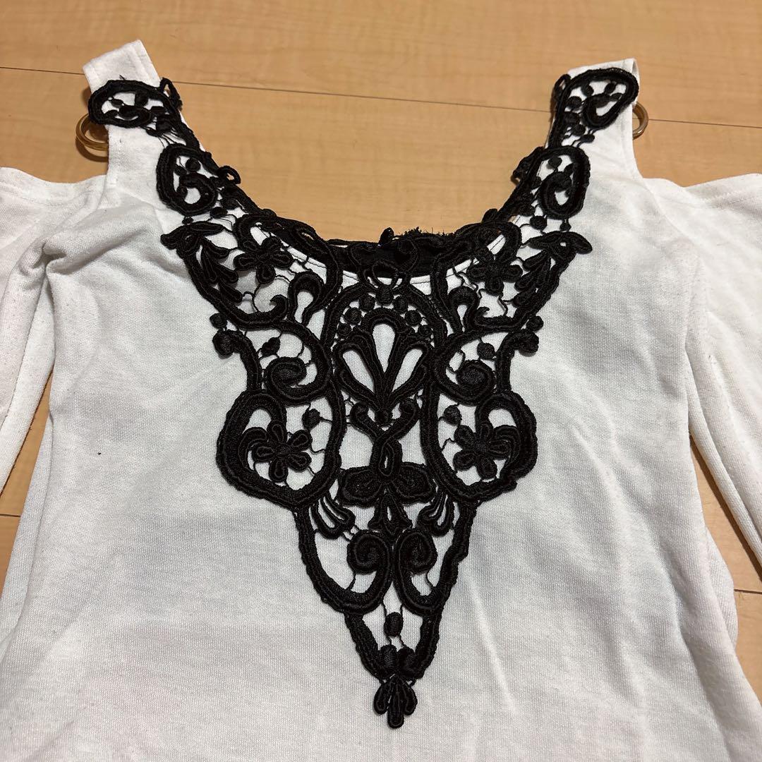 d.i.a 肩あき ロンＴ