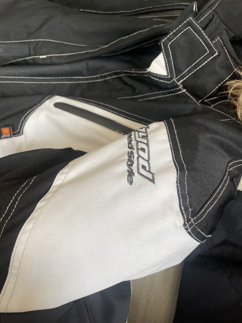 HYOD ジャケット Mサイズ ブラック/ホワイト