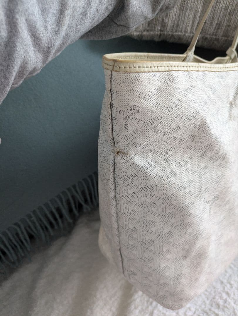 ゴヤール　サンルイPM ホワイト