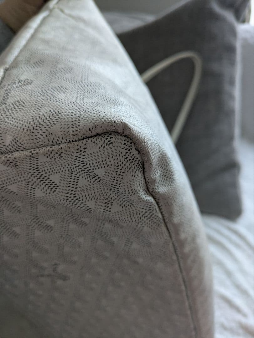 ゴヤール　サンルイPM ホワイト