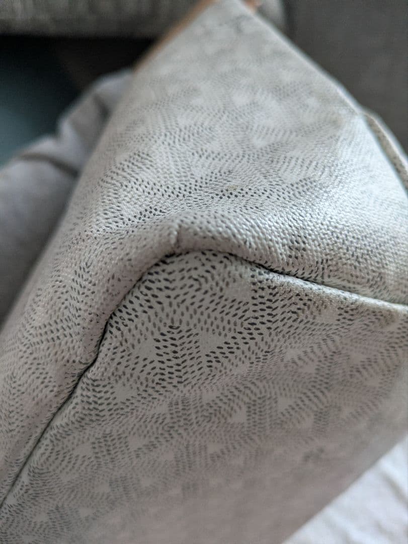 ゴヤール　サンルイPM ホワイト