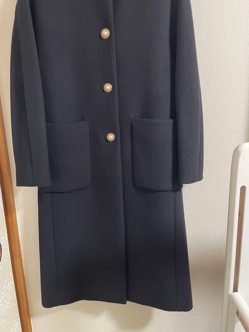 新品Loulou Willoughbyノーカラーコート 黒 人気完売