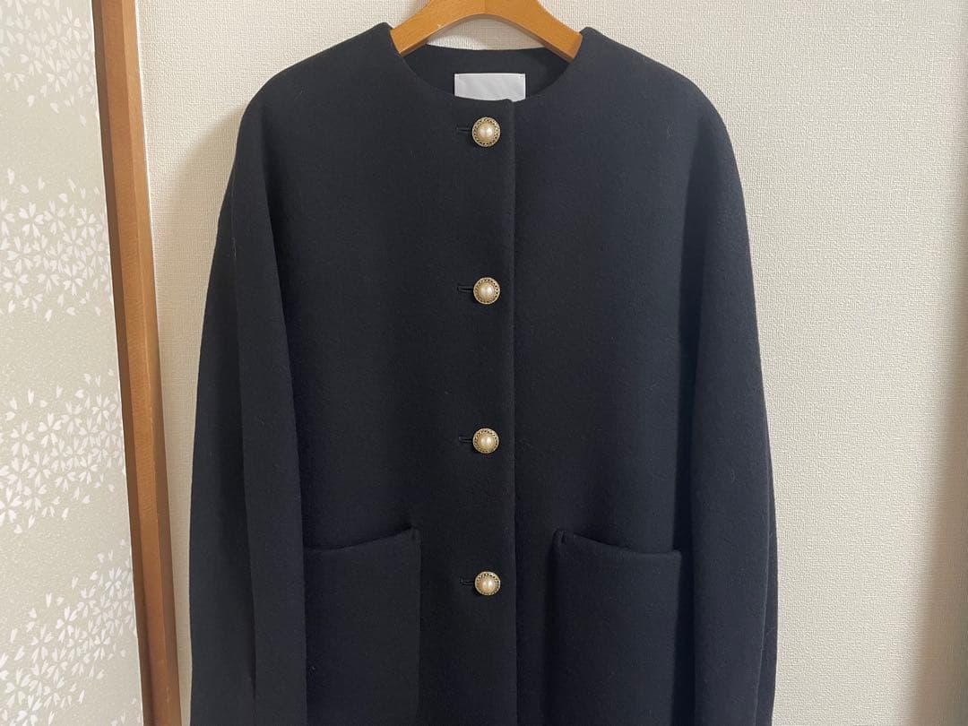 新品Loulou Willoughbyノーカラーコート 黒 人気完売