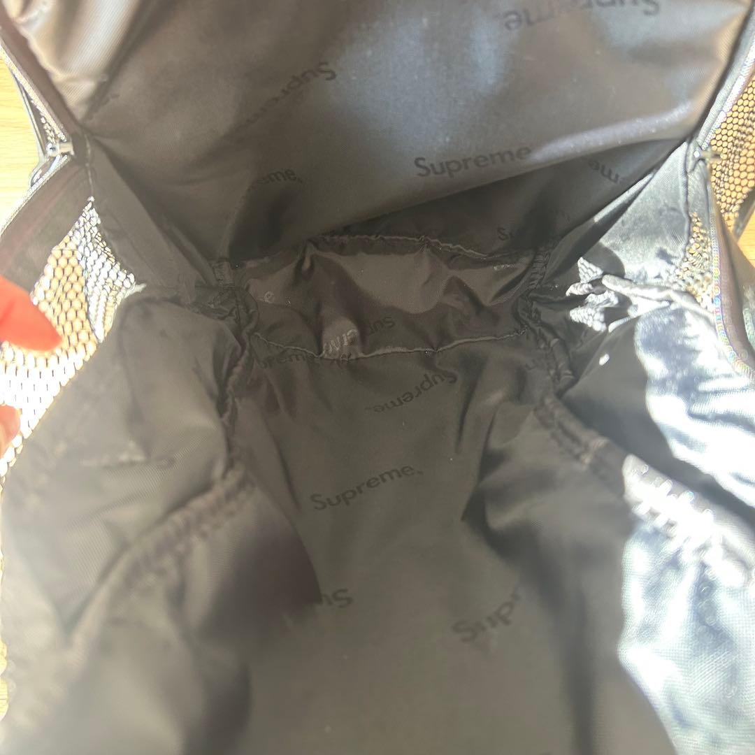 【1ヶ所裂けあり】Supreme メッシュバックパック ブラック