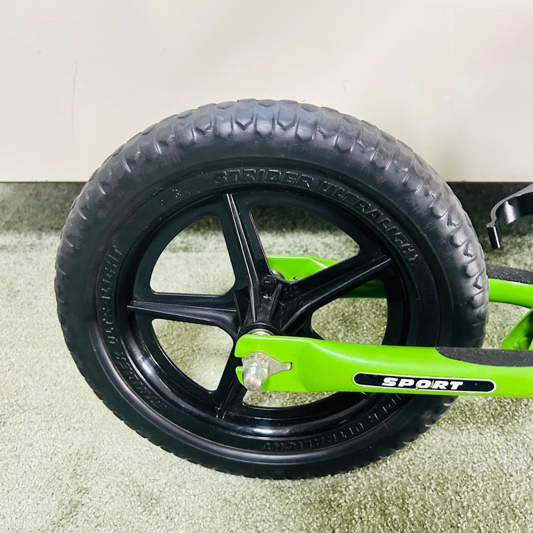 【状態良好】STRIDER スポーツ バランスバイク 12インチ グリーン