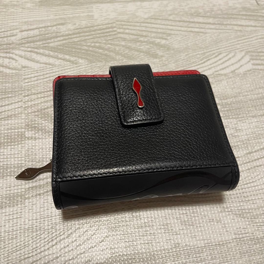 最終処分価格【並行輸入品】Christian Louboutin 二つ折り財布