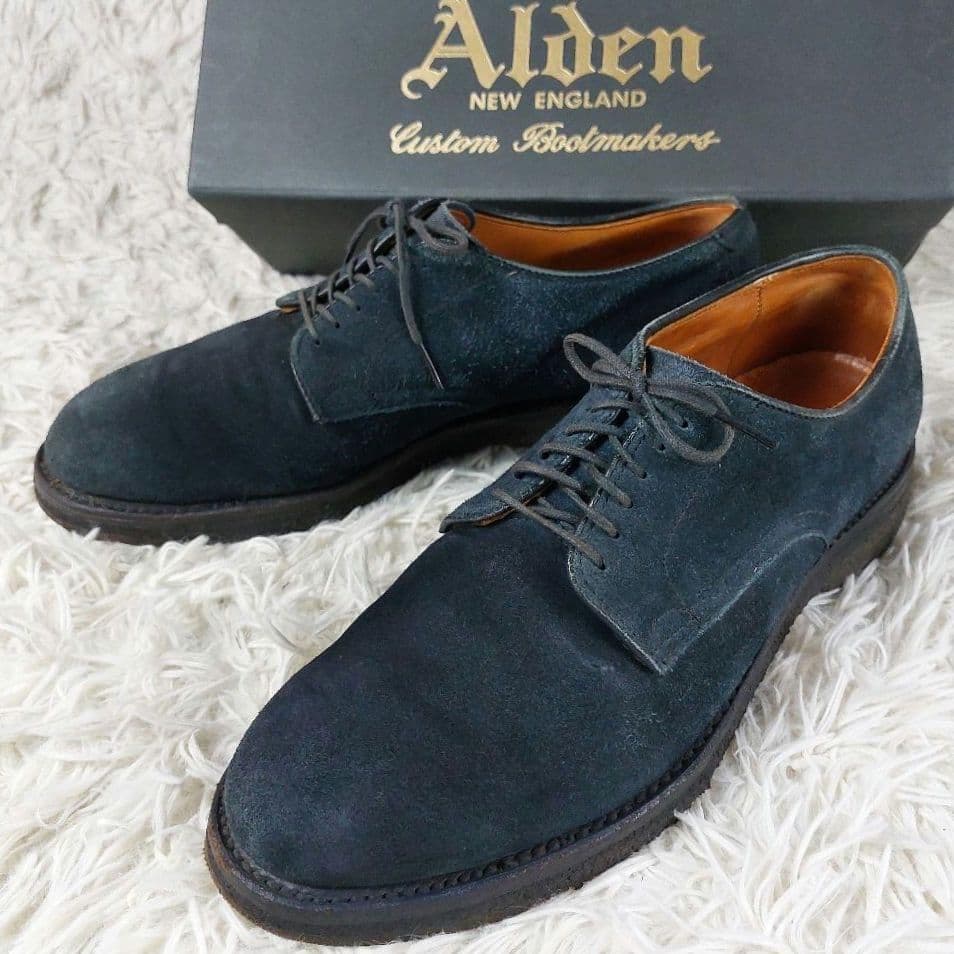 箱付き Alden モディファイドラスト スウェード プレーントゥ革靴 ネイビー