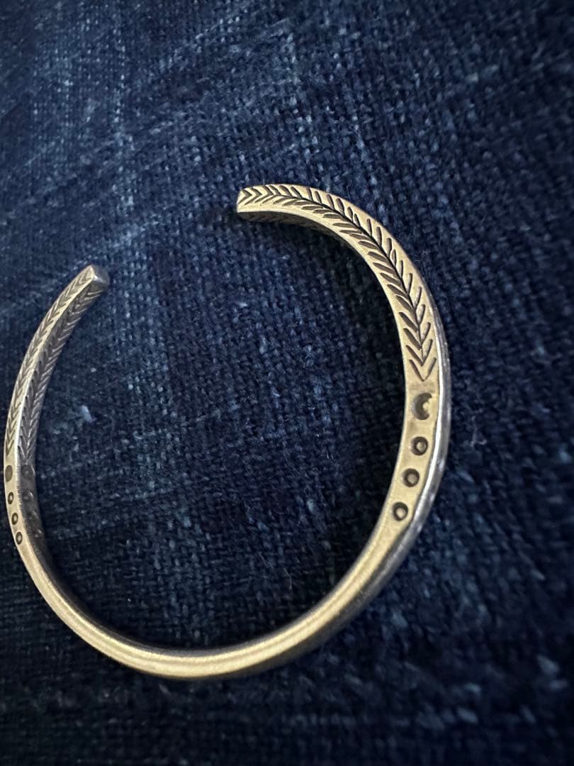 12カレン族、首長族、カレンシルバー、純銀、タイ　チャトチャックマーケット