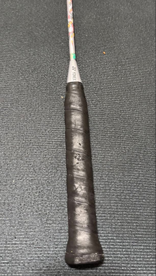 【送料込】ヨネックス ナノフレア400 バドミントンラケット YONEX