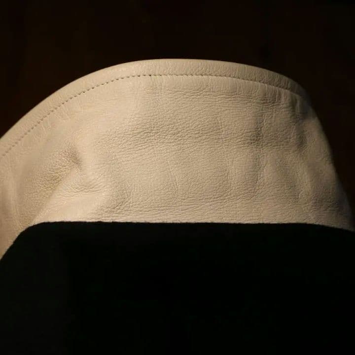 HIDE AND SEEK　スタジャン