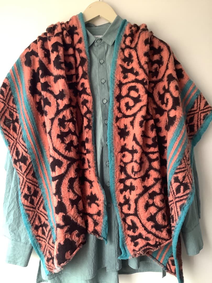 キャピタル　縮絨ウールマフラー未使用