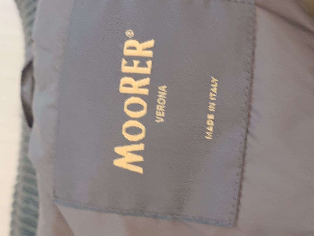 ムーレー　MooRER ダウンベスト