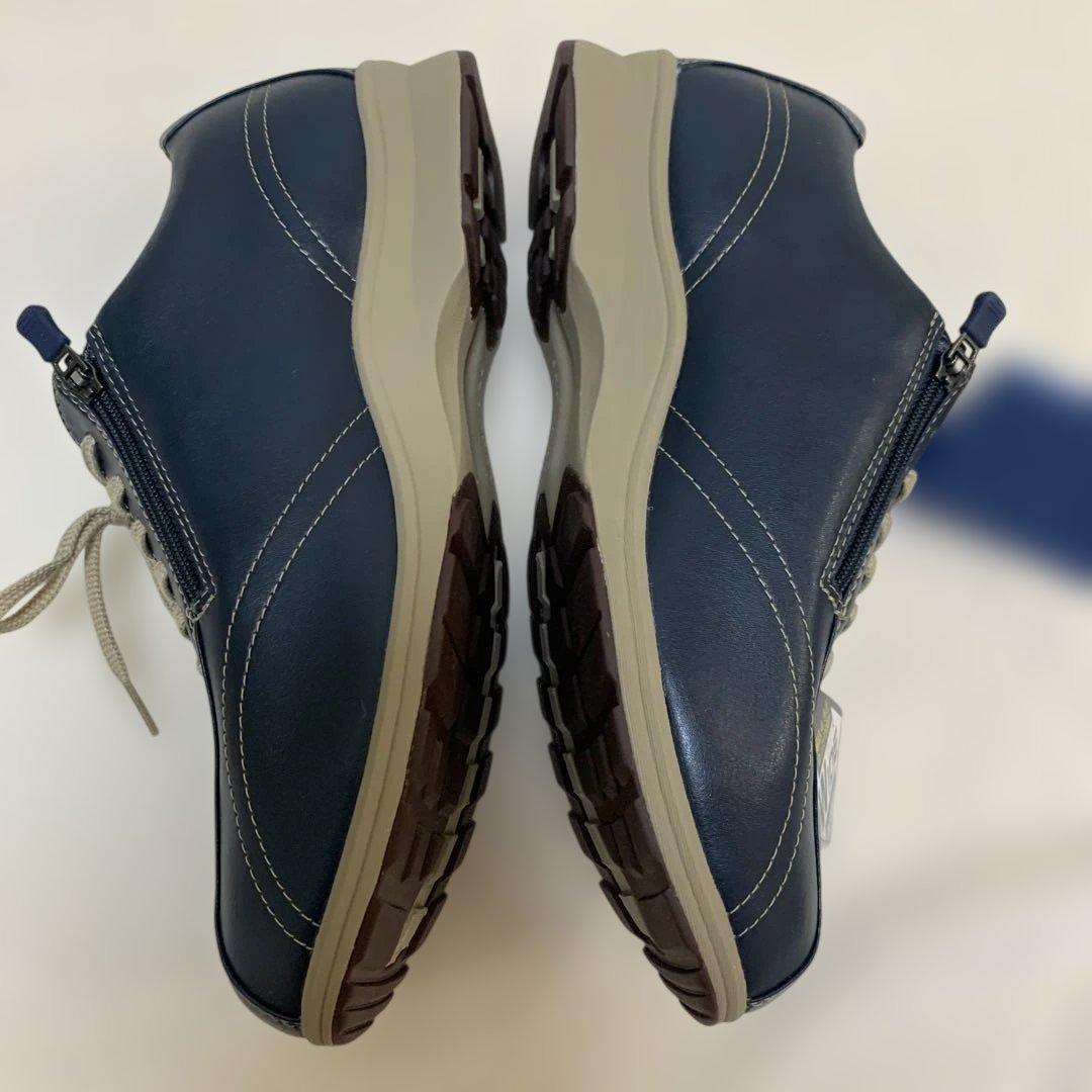 新品　YONEX ウォーキングシューズ　パワークッション　ワイドサイズ4.5E