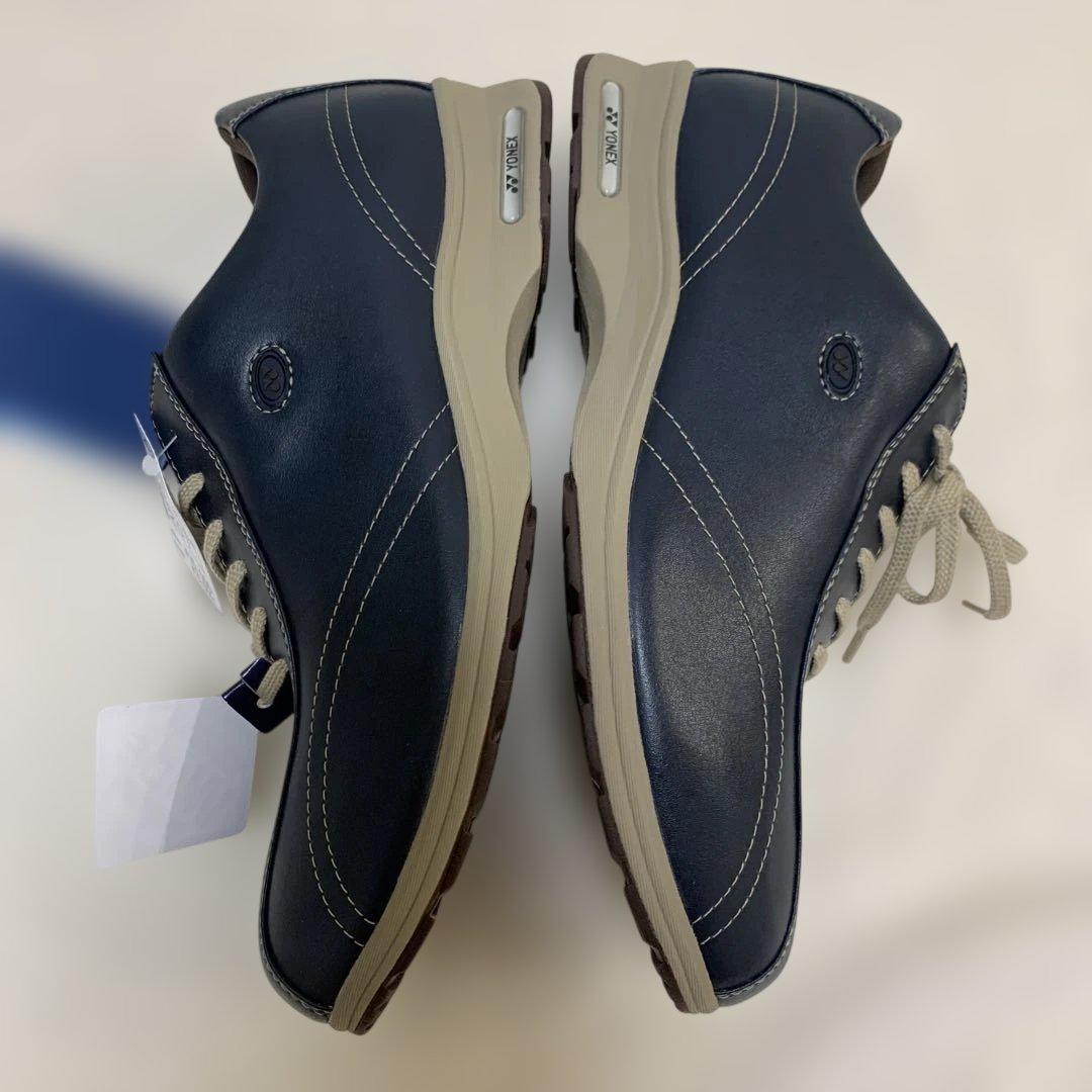 新品　YONEX ウォーキングシューズ　パワークッション　ワイドサイズ4.5E