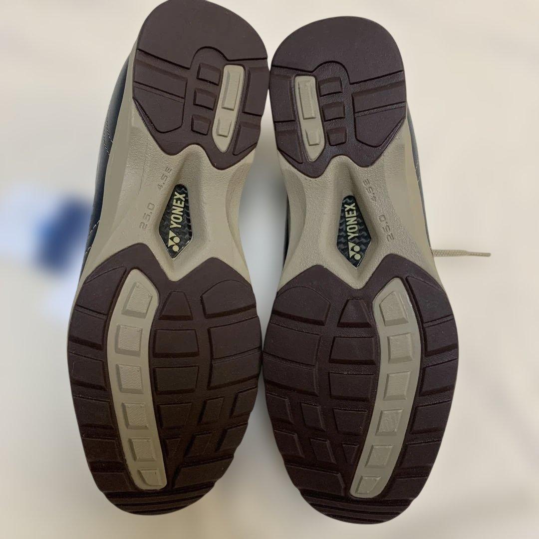 新品　YONEX ウォーキングシューズ　パワークッション　ワイドサイズ4.5E