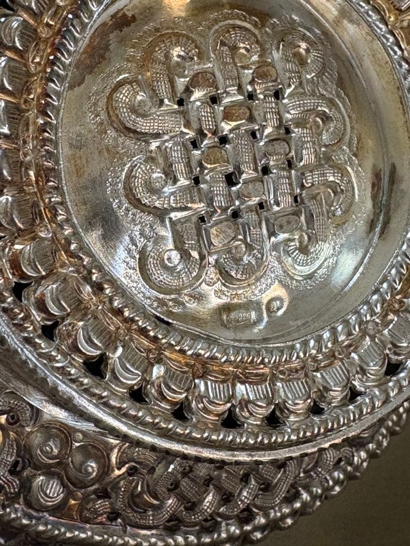 ケ*ン様 モンゴル　銀杯　シルバーボウル　伝統銀茶碗　ムングンアヤグ　 チベット