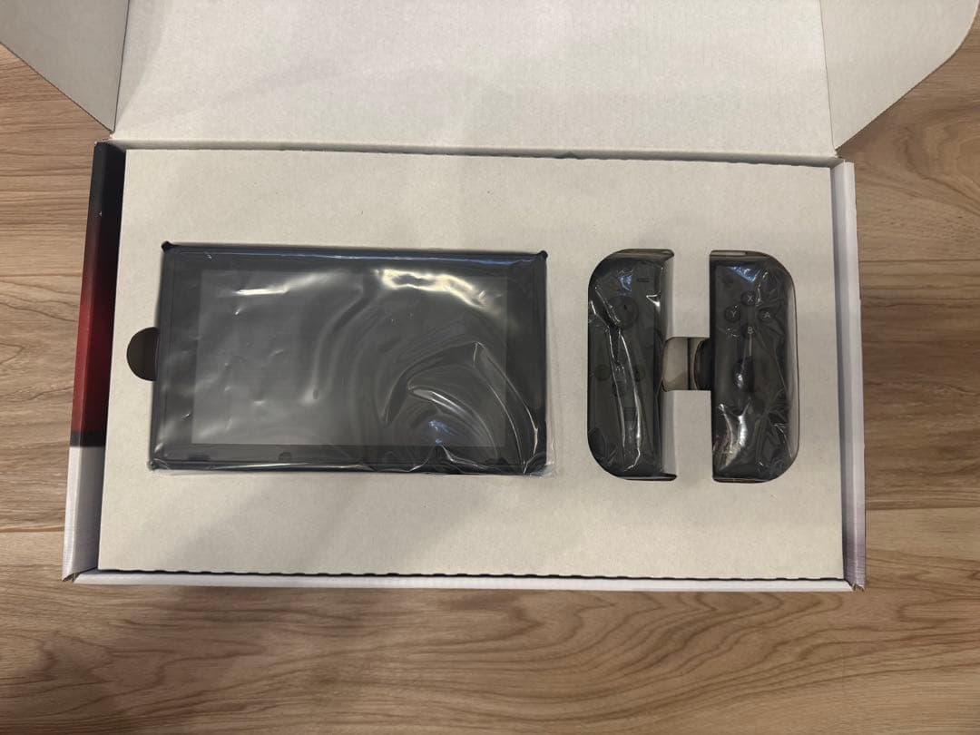 Nintendo Switch本体（HAC-001）＋メモリーカード＋プロコン