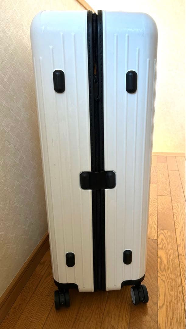 〜8/10限定値下RIMOWA (リモワ)サルサエアー 91ℓ （修理歴あり）