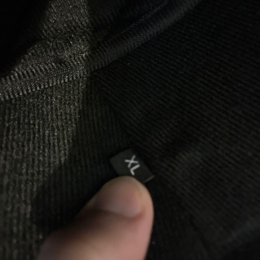 Blow outショーティーヘルメット ブラック L〜XL