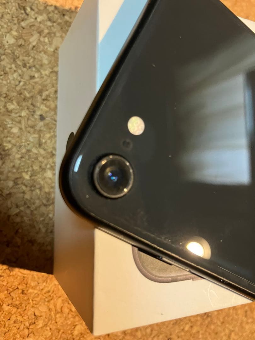 iPhone SE 第２世代 SE2 64GB ブラック