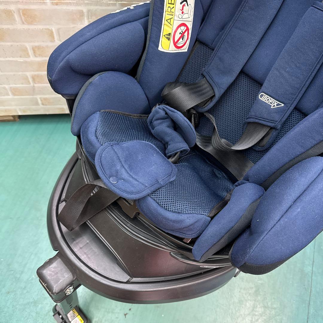 アップリカ　チャイルドシート ディアターン　回転　isofix 新生児から