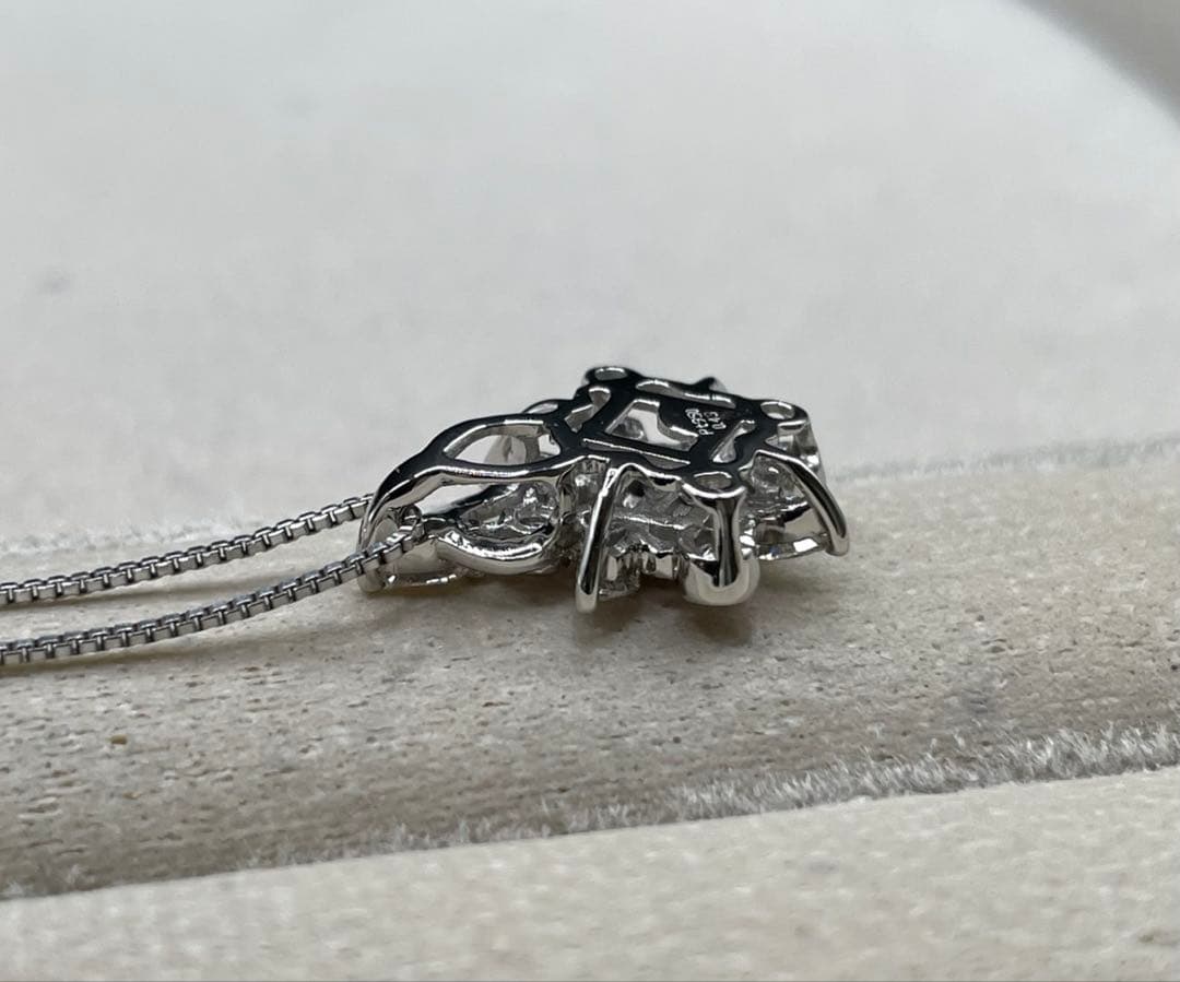 専用JL215★高級 カラーレス/ピンクダイヤ0.43ctpt950ヘッド 鑑付