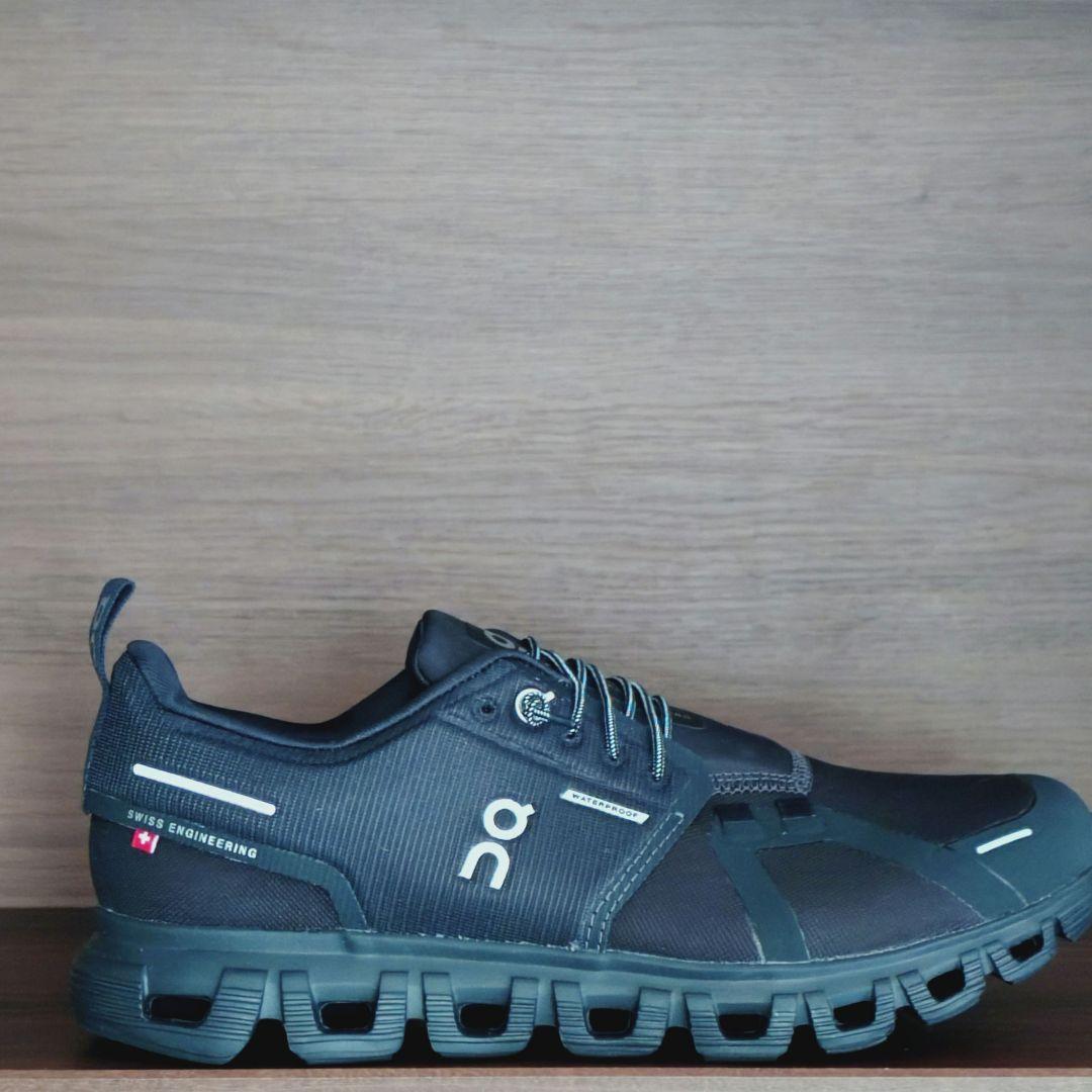 ON/オン Cloud6 WP 女性向け24.0〜25.0 説明欄必読 未使用品